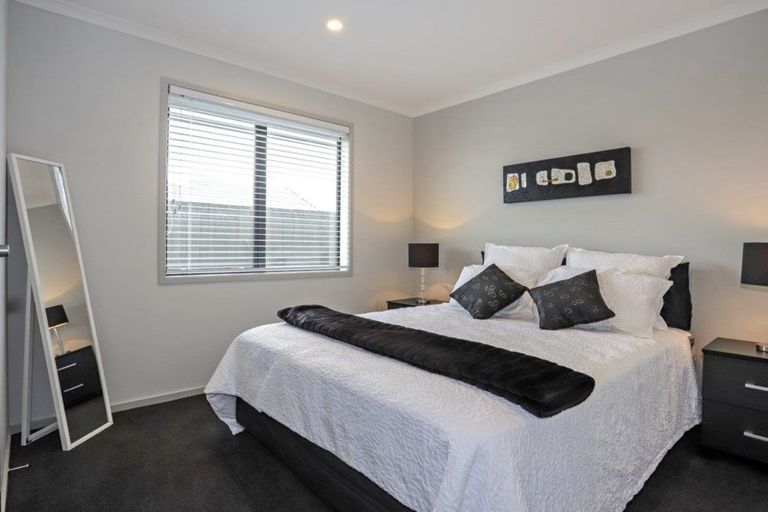 Photo of property in 24 Harding Drive, Papamoa Beach, Papamoa, 3118