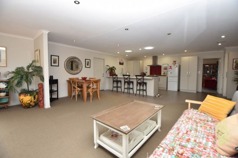 Photo of property in 7 Tararua Crescent, Carterton, 5713