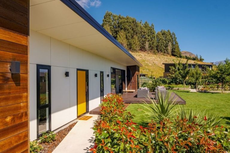 Photo of property in 72 Risinghurst Terrace, Lower Shotover, Queenstown, 9304