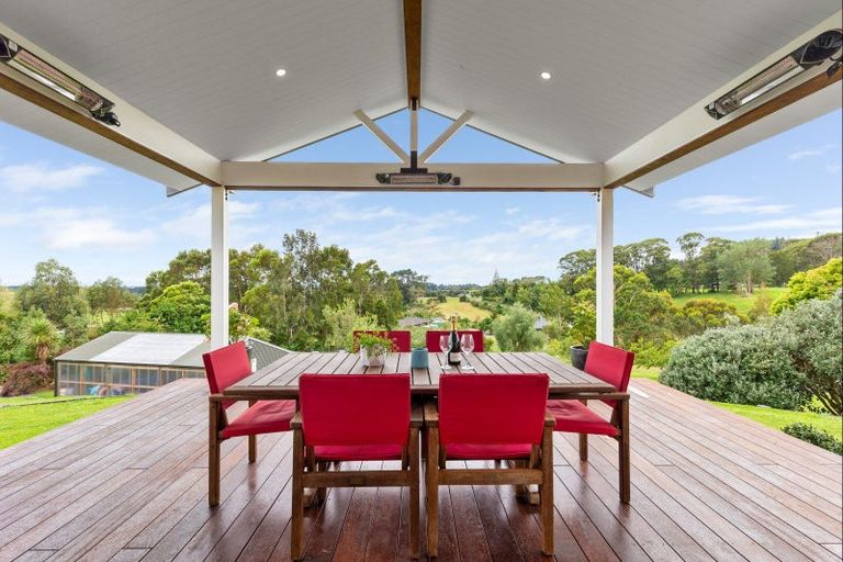 Photo of property in 245 Wallace Road, Koputaroa, Levin, 5571