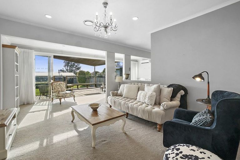 Photo of property in 27 List Street, Welbourn, New Plymouth, 4310