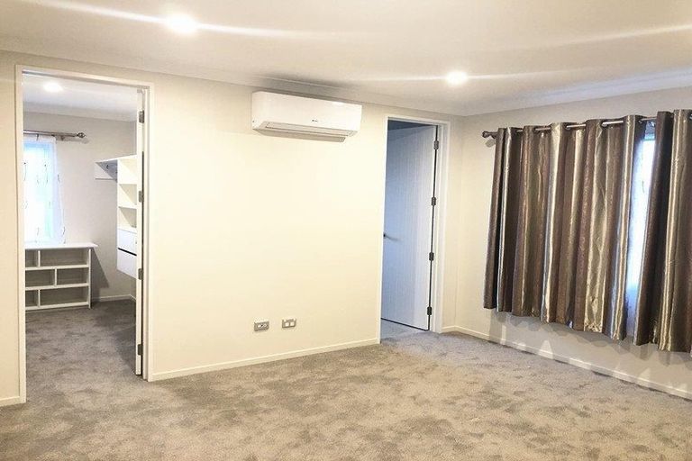 Photo of property in 9 Mclachlan Way, Pokeno, 2471