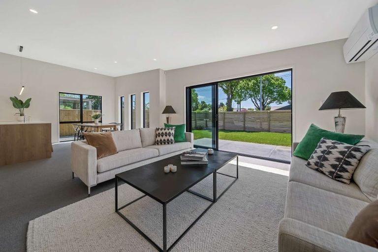 Photo of property in 1/557 Cranford Street, Papanui, Christchurch, 8052