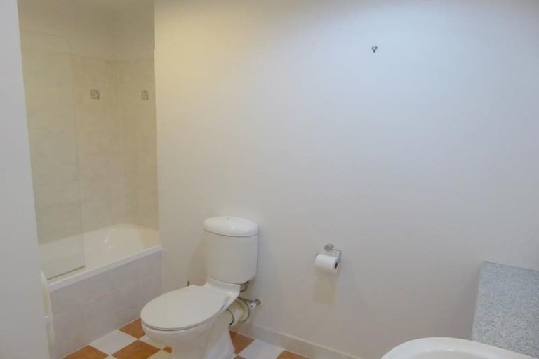 Photo of property in Atlas House, 8/22 Ghuznee Street, Te Aro, Wellington, 6011