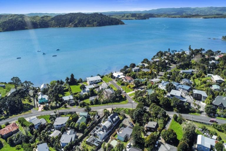 Photo of property in 55 Government Road, Raglan, 3225