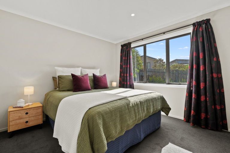 Photo of property in 73 Downing Street, Crofton Downs, Wellington, 6035