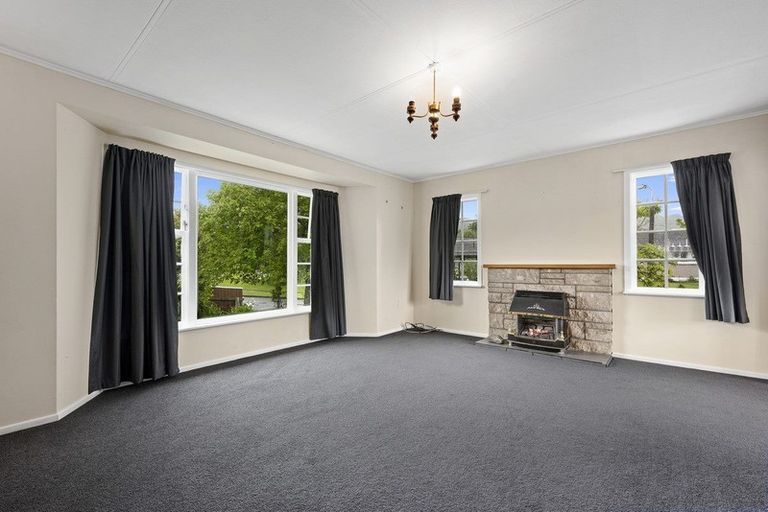 Photo of property in 11 Bonnie Glen Crescent, Ebdentown, Upper Hutt, 5018