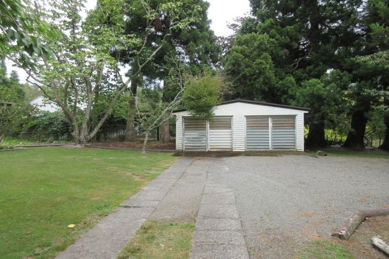 Photo of property in 216 Roslyn Road, Levin, 5510