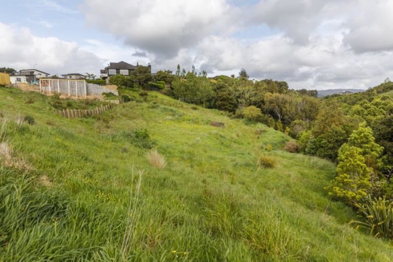 Photo of property in 91 Cashmere Drive, Fitzherbert, Palmerston North, 4410