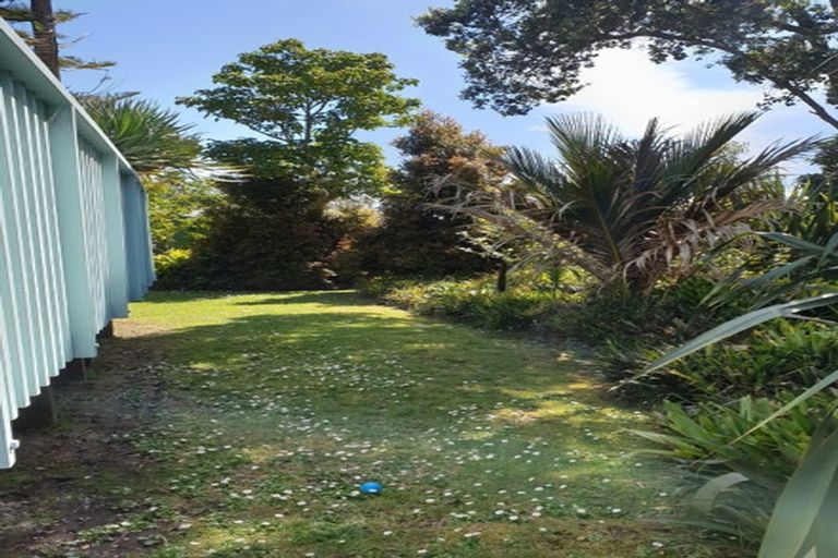 Photo of property in 7a Green Lane, Helensville, 0800