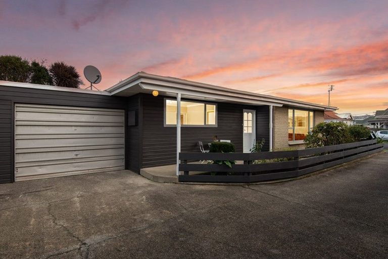 Photo of property in 37a Queens Drive, Saint Kilda, Dunedin, 9012