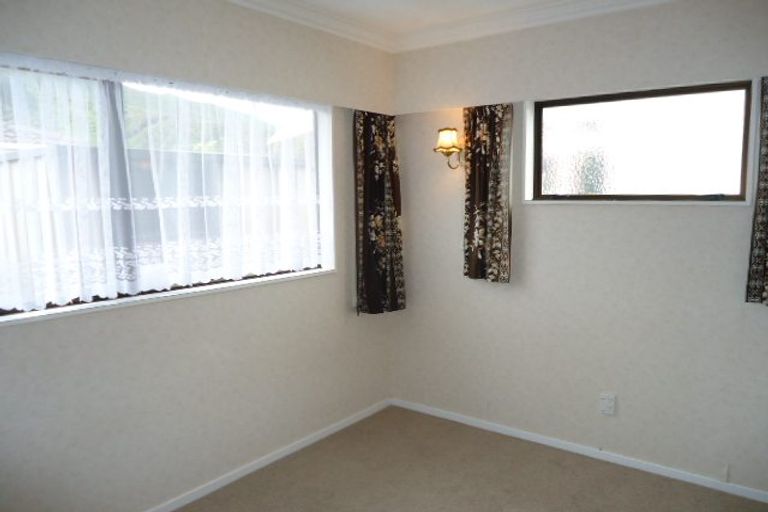 Photo of property in 42 Bauchop Road, Waterloo, Lower Hutt, 5011