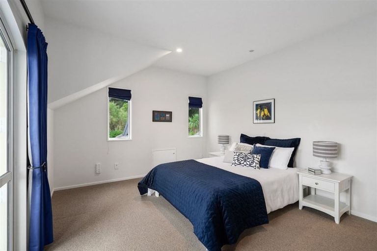 Photo of property in 30 Chateau Drive, Burnside, Christchurch, 8053