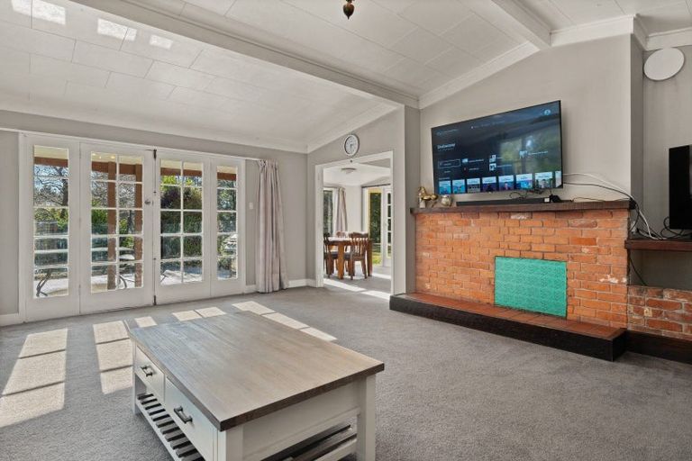 Photo of property in 1232 George King Memorial Drive, Hindon, Outram, 9074