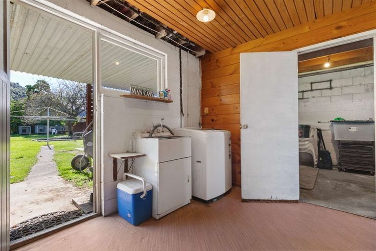 Photo of property in 33 Bell Road, Western Heights, Rotorua, 3015