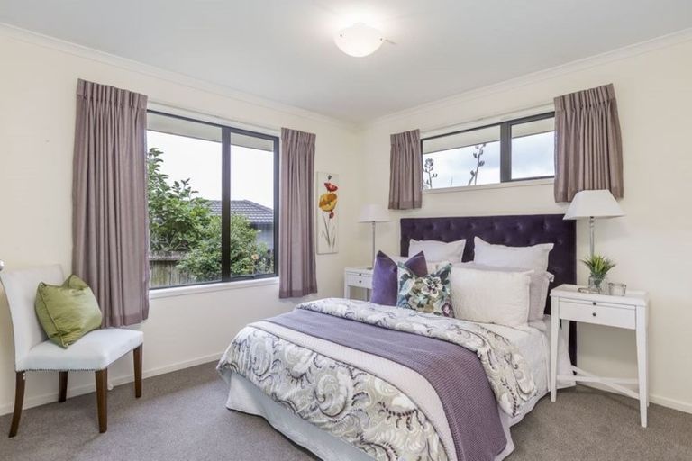 Photo of property in 10 Governor Grey Road, Snells Beach, 0920