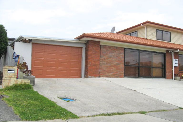 Photo of property in 20 Peninsula Road, Mangere, Auckland, 2022