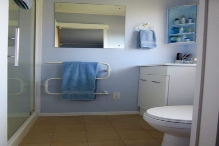 Photo of property in 12 Ensign Place, Flagstaff, Hamilton, 3210