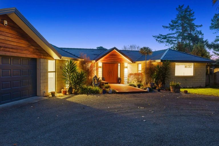 Photo of property in 901 State Highway 1, Te Horo, Otaki, 5581