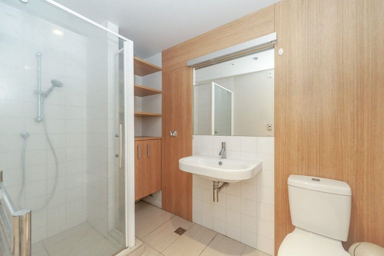 Photo of property in Monument Apartments, 2g/245 Wakefield Street, Te Aro, Wellington, 6011
