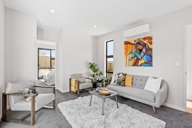 Photo of property in 17a Alexandra Street, Riverhead, 0820