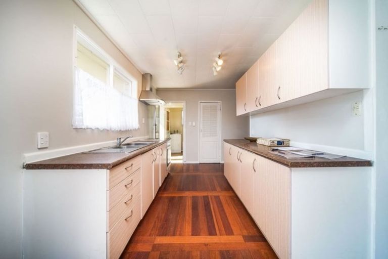 Photo of property in 10 Ben Lora Place, Mangere East, Auckland, 2024