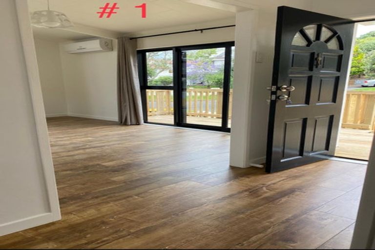 Photo of property in 24 Lewisham Street, Highland Park, Auckland, 2010