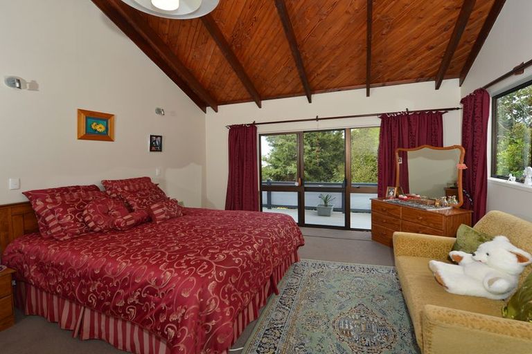 Photo of property in 240 Western Hills Drive, Avenues, Whangarei, 0110