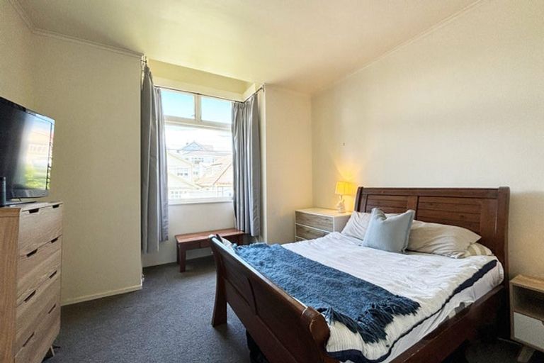 Photo of property in 320 Adelaide Road, Newtown, Wellington, 6021