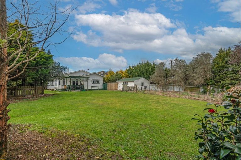 Photo of property in 16 Lyon Street, Marton, 4710