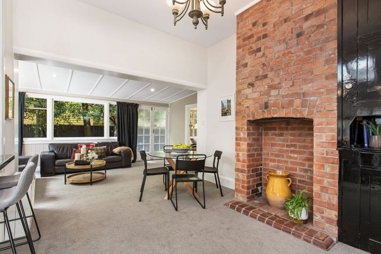 Photo of property in 77 Flockton Street, Mairehau, Christchurch, 8013