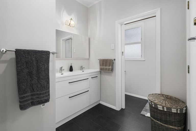 Photo of property in 240 Waughs Road, Bunnythorpe, Feilding, 4775