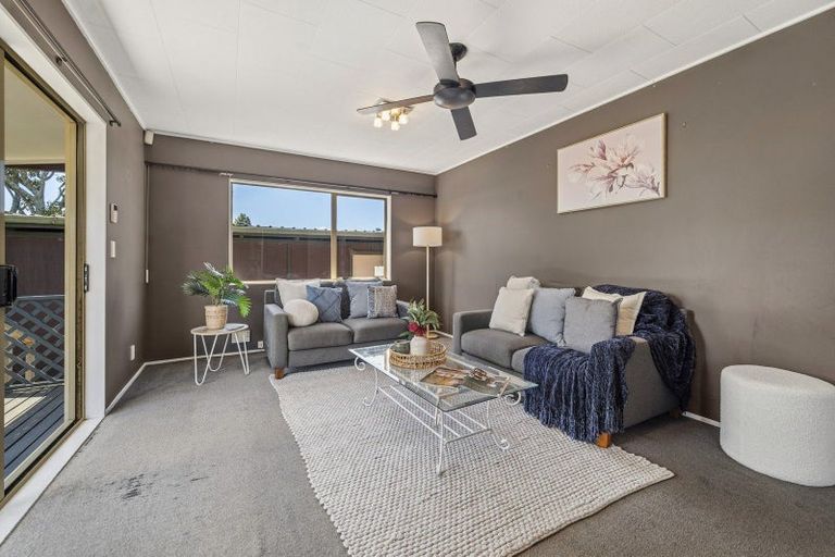 Photo of property in 3a Nairn Road, Mangakakahi, Rotorua, 3015