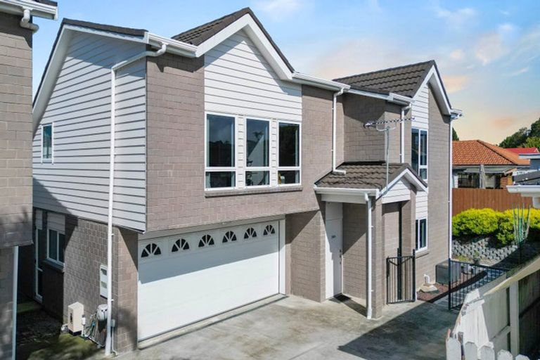 Photo of property in 28a Chesley Place, Half Moon Bay, Auckland, 2012