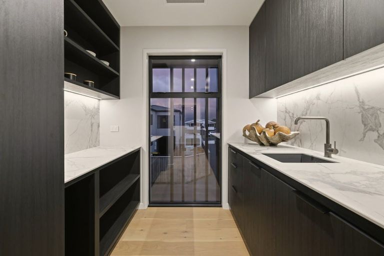 Photo of property in 58a Hinewa Road, Otumoetai, Tauranga, 3110