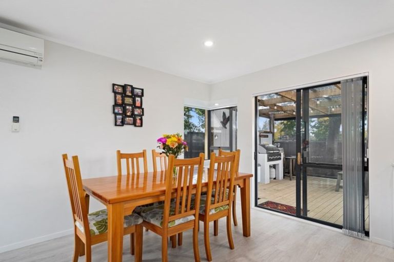 Photo of property in 11a Kane Road, Papamoa Beach, Papamoa, 3118