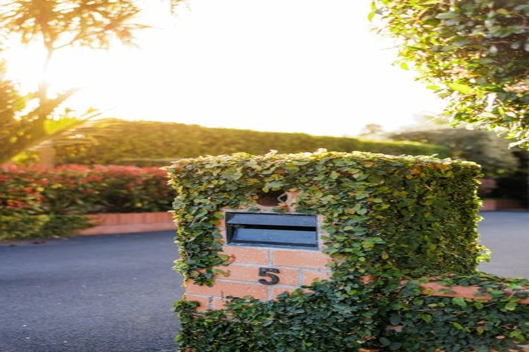 Photo of property in 5 Marnane Terrace, St Andrews, Hamilton, 3200