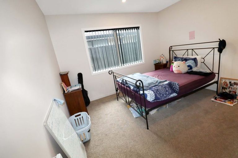 Photo of property in 11 Filmer Crescent, Wallaceville, Upper Hutt, 5018