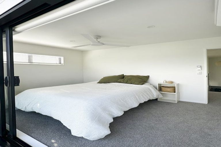 Photo of property in 94e Bay Street, Red Beach, 0932