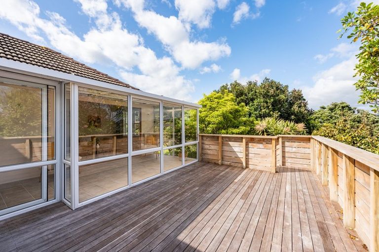 Photo of property in 21 Acheron Road, Paremata, Porirua, 5026