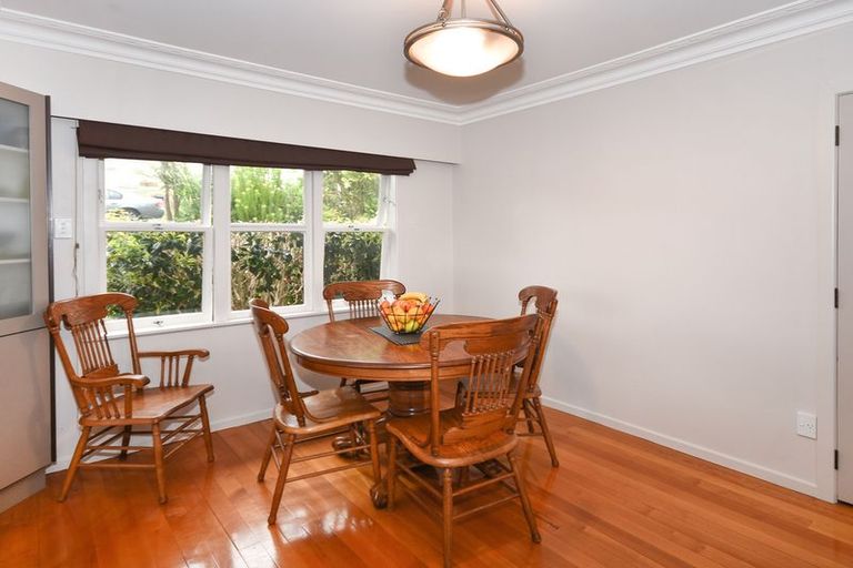 Photo of property in 11 Routly Avenue, Pukekohe, 2120