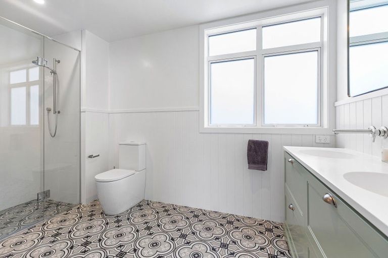 Photo of property in 77 Milton Road, Otumoetai, Tauranga, 3110