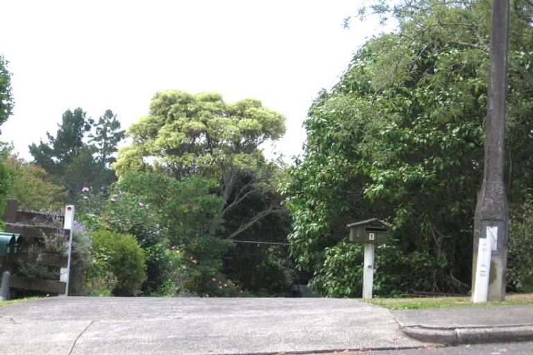 Photo of property in 1 Holt Avenue, Torbay, Auckland, 0630