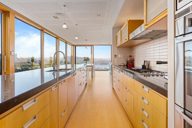 Photo of property in 28 Granville Terrace, Belleknowes, Dunedin, 9011