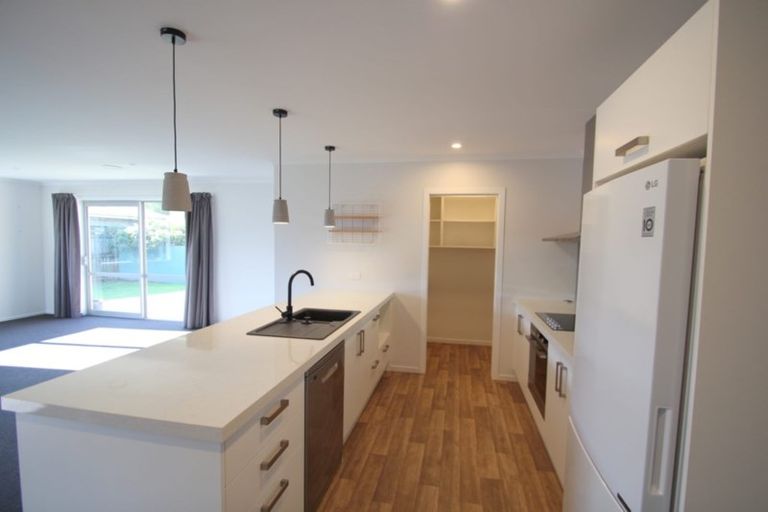 Photo of property in 33 Huron Street, East Gore, Gore, 9710