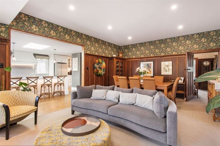 Photo of property in 2 Gwynfa Avenue, Cashmere, Christchurch, 8022