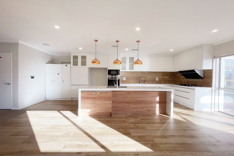 Photo of property in 8 Greenan Drive, Flat Bush, Auckland, 2019