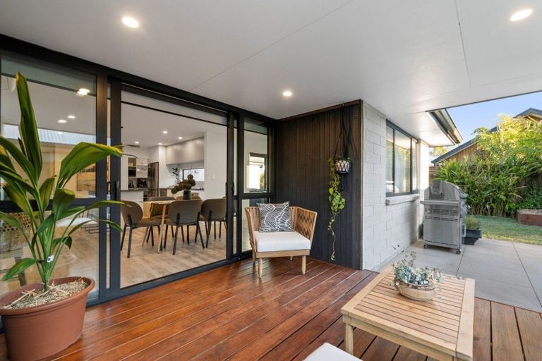 Photo of property in 14 Sarcodia Place, Papamoa Beach, Papamoa, 3118
