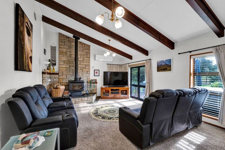 Photo of property in 2227 Skeet Road, Auroa, Hawera, 4678