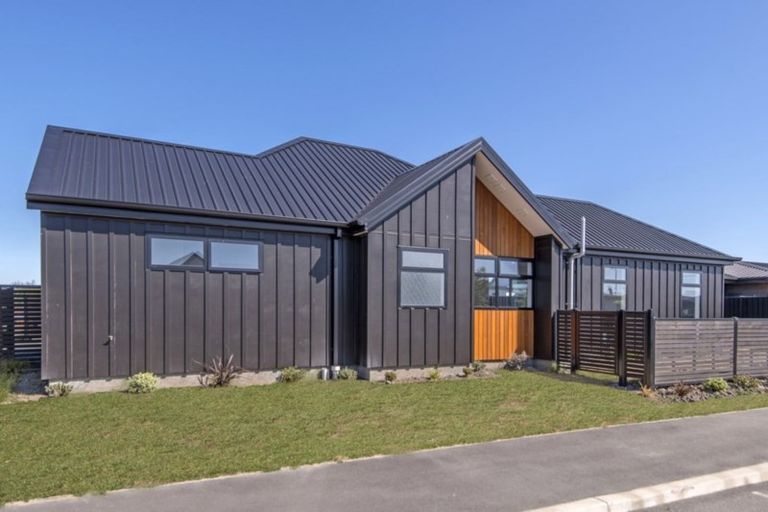 Photo of property in 12 Johnson Street, Kaiapoi, 7630